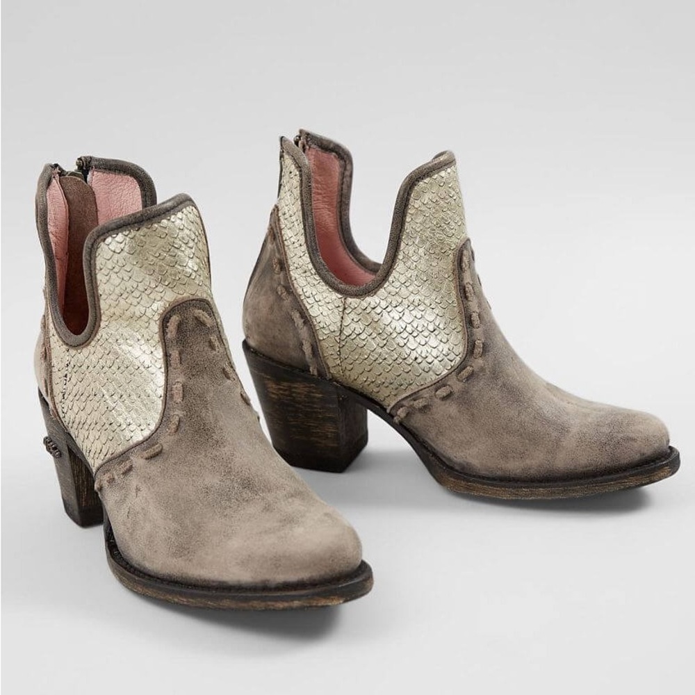 Miss Macie Hush Ur Mouth Leather Ankle Boot in Brown Size 6.5